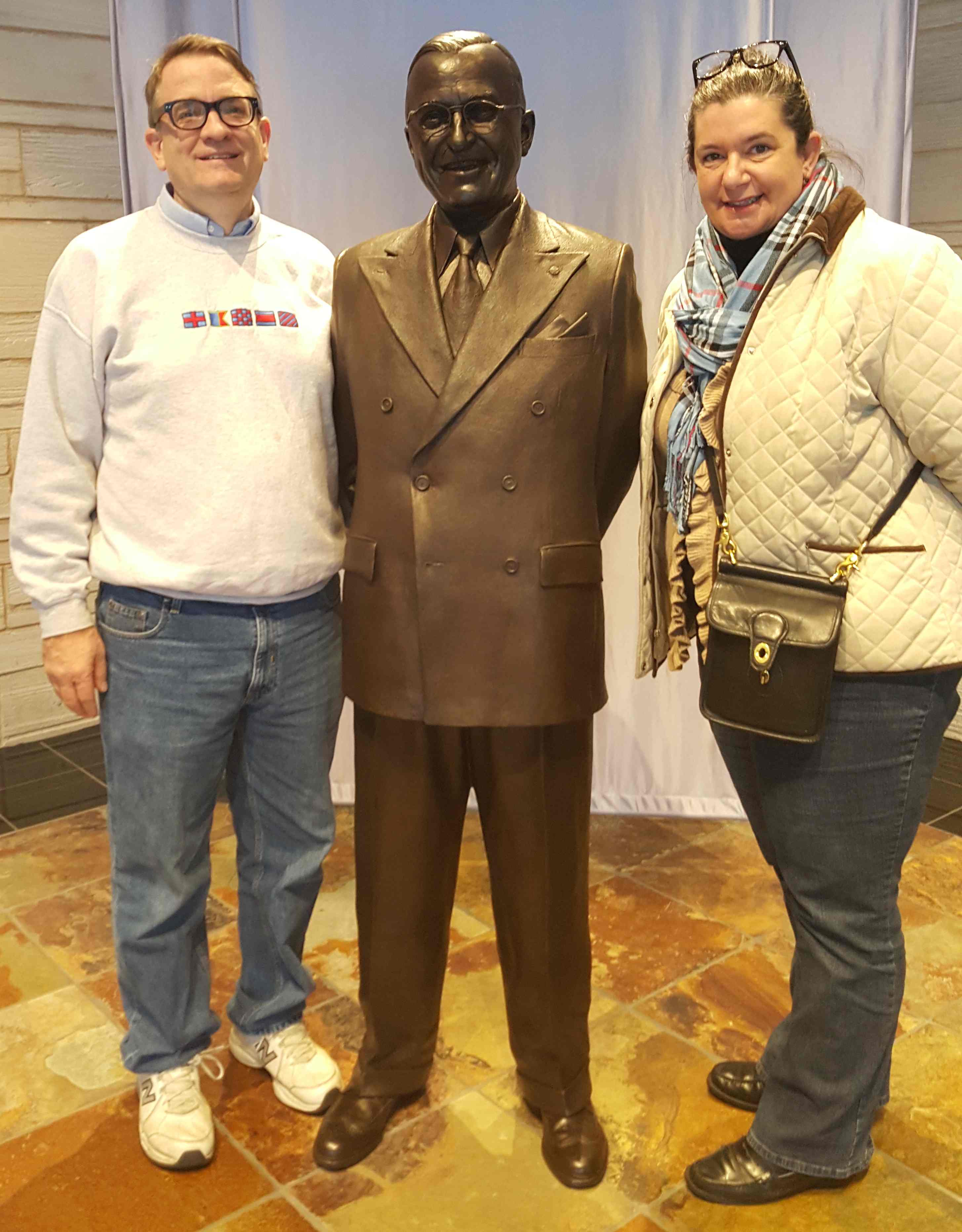 2015-12-29 RnB with Truman.jpg